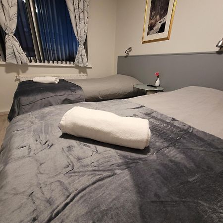 B&B Guesthouse - Bed And Breakfast Keflavik Centre Екстериор снимка