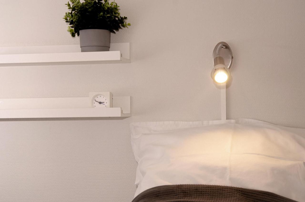 B&B Guesthouse - Bed And Breakfast Keflavik Centre Екстериор снимка